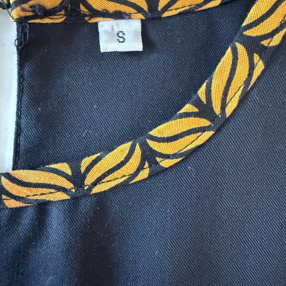 Peacock Embroidered Top by BT Batik Trusmi. Small - Picture 7 of 8